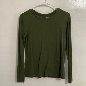 A.n.a a new approach long sleeve shirt size small